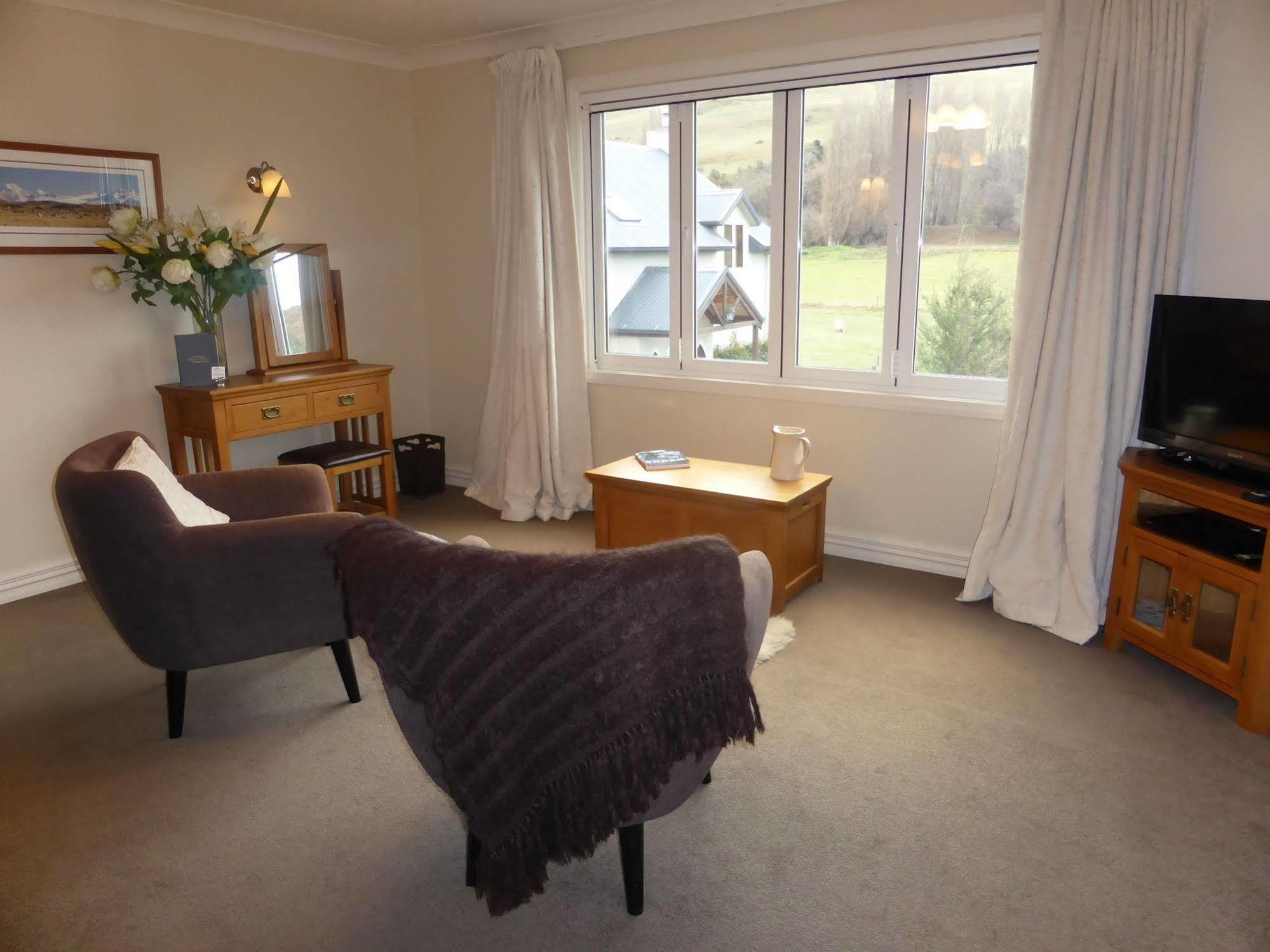 Queenstown Country Lodge Lake Hayes Екстериор снимка