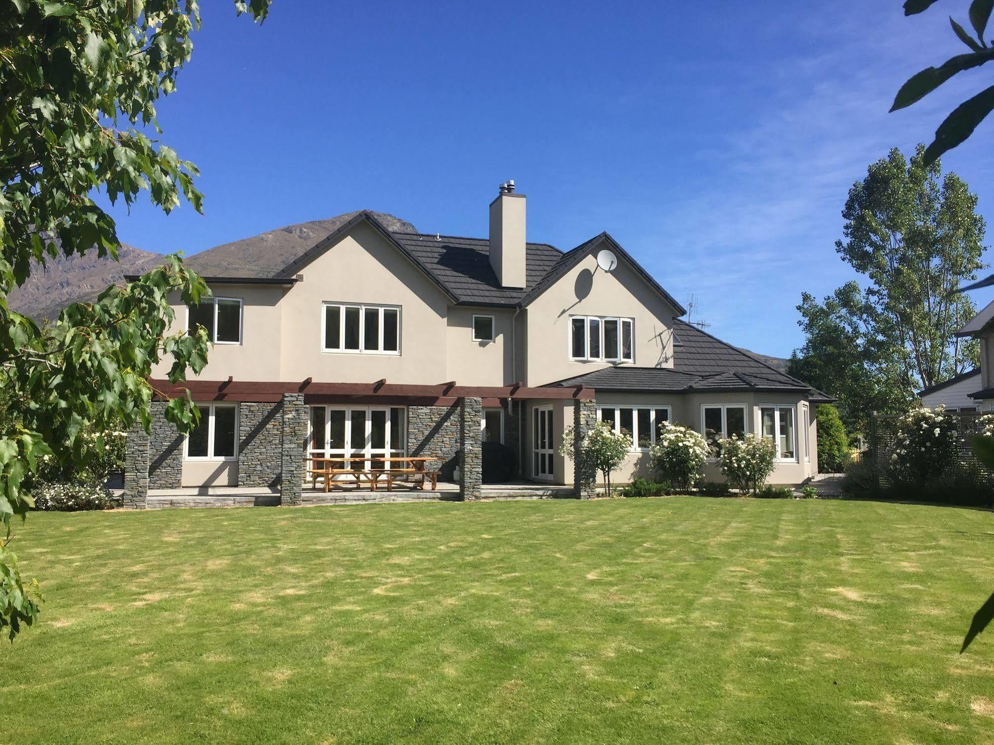 Queenstown Country Lodge Lake Hayes Екстериор снимка