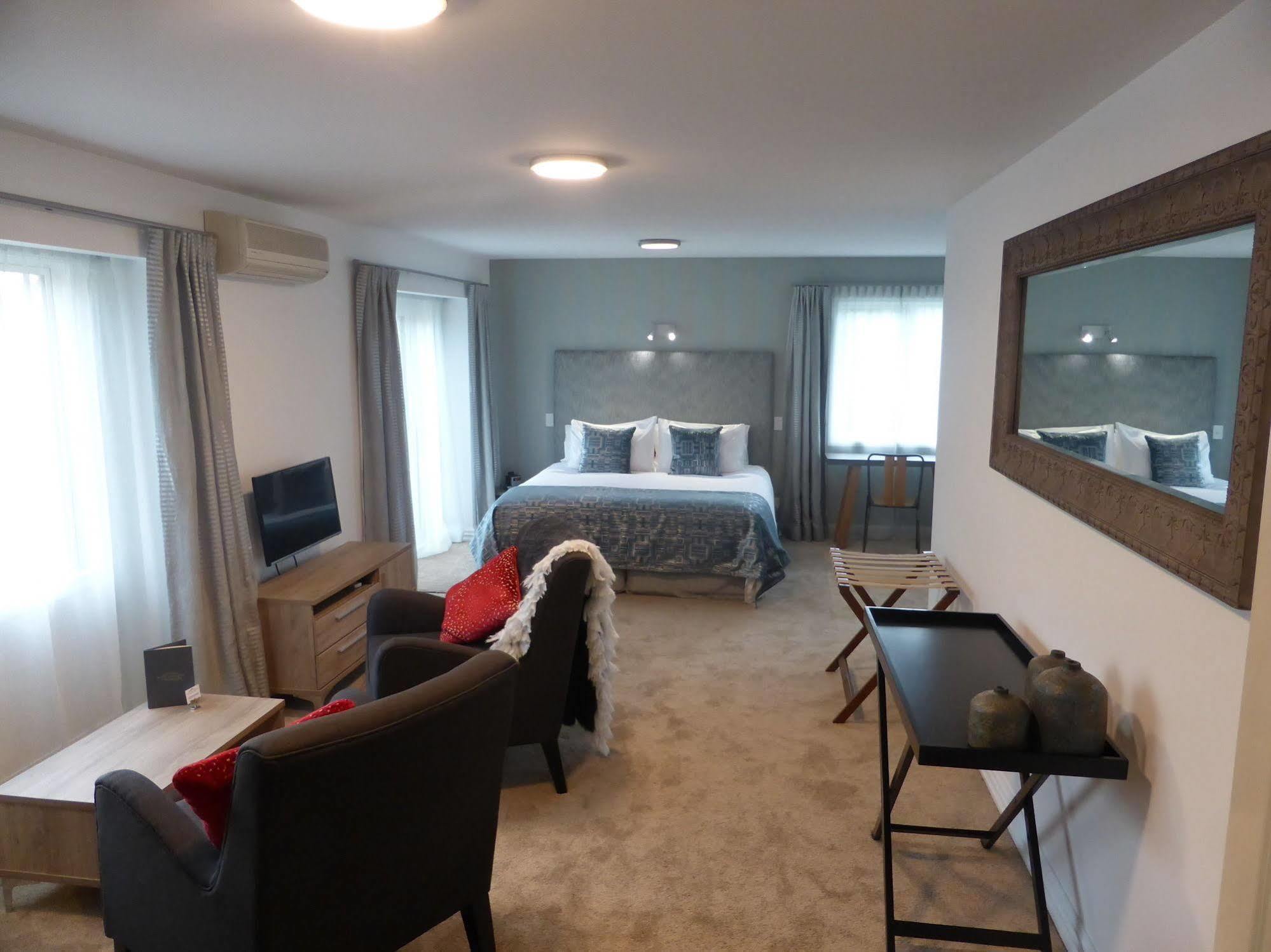 Queenstown Country Lodge Lake Hayes Екстериор снимка